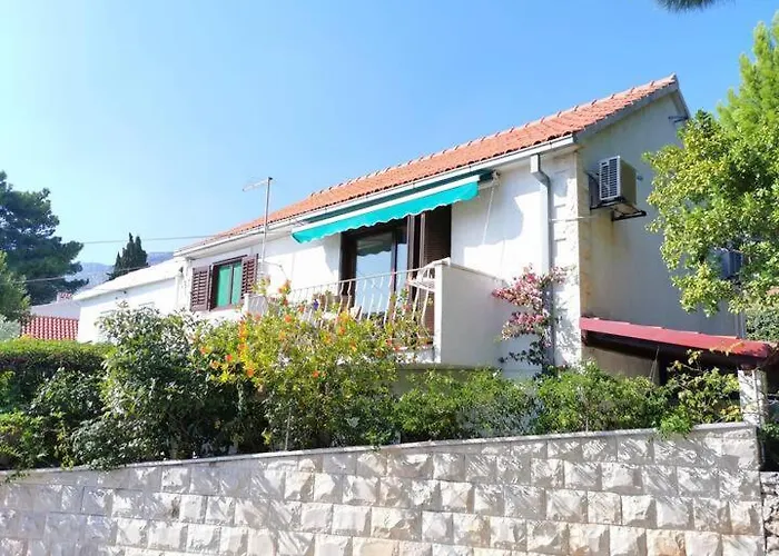 Biljana Apartamento Bol